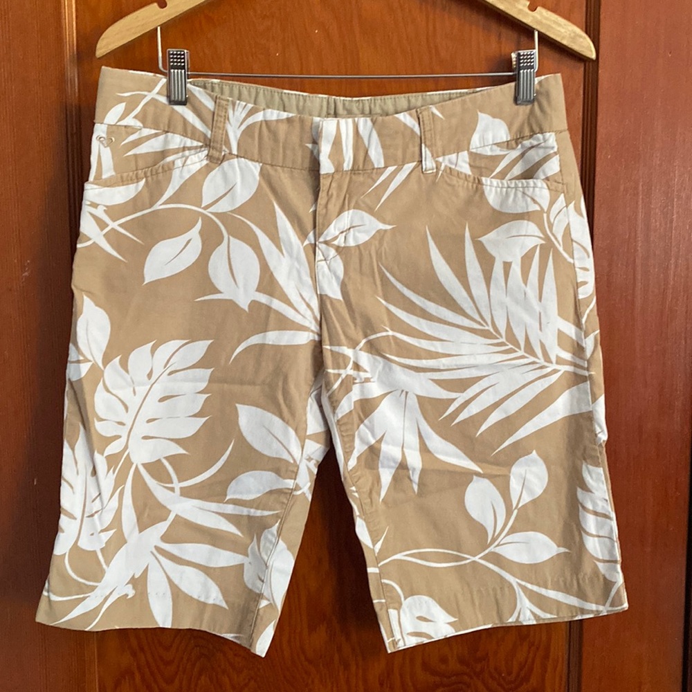💜💜 Roxy Bermuda Shorts 100% Cotton Size 9